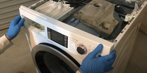 Ремонт стиральных машин Whirlpool в Юбилейном – сервис от Мастер24, цены от 2061 руб